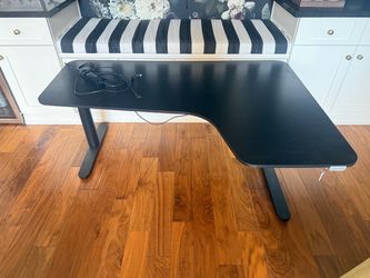 Adjustable Electric Standing Desk
