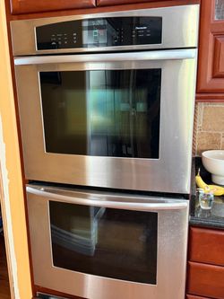 Thermador double oven