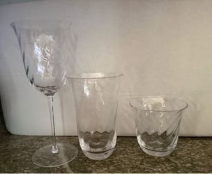 Lucia Tulip Glass set (28 pcs)