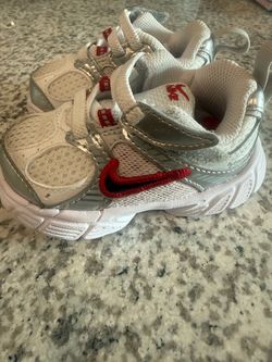 Nike V5 RNR Toddler Sneakers White Red Silver