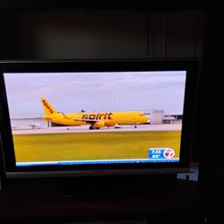 Sylvania 38 Inch TV