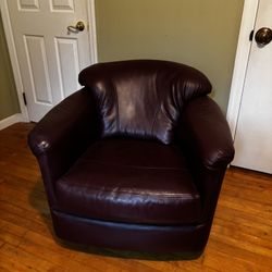 Flexsteel faux leather swivel chair