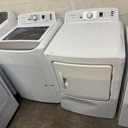 New SET Insignia - 4.1 Cu. Ft. High Efficiency Top Load Washer & 6.7 Cu. Ft. Electric Dryer
