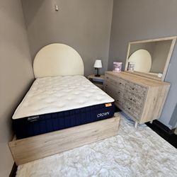 4 PC FULL BEDROOM SET 
