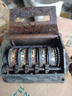 100-year-old Counter Five Digits With Brass Gears