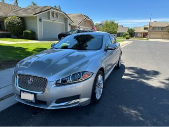 2015 Jaguar XF Premium – Only 89,931 Miles – Clean Title – Great Condition