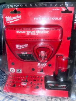 M12 12-Volt Lithium-Ion XC Battery Pack 4.0 Ah and Charger Starter Kit