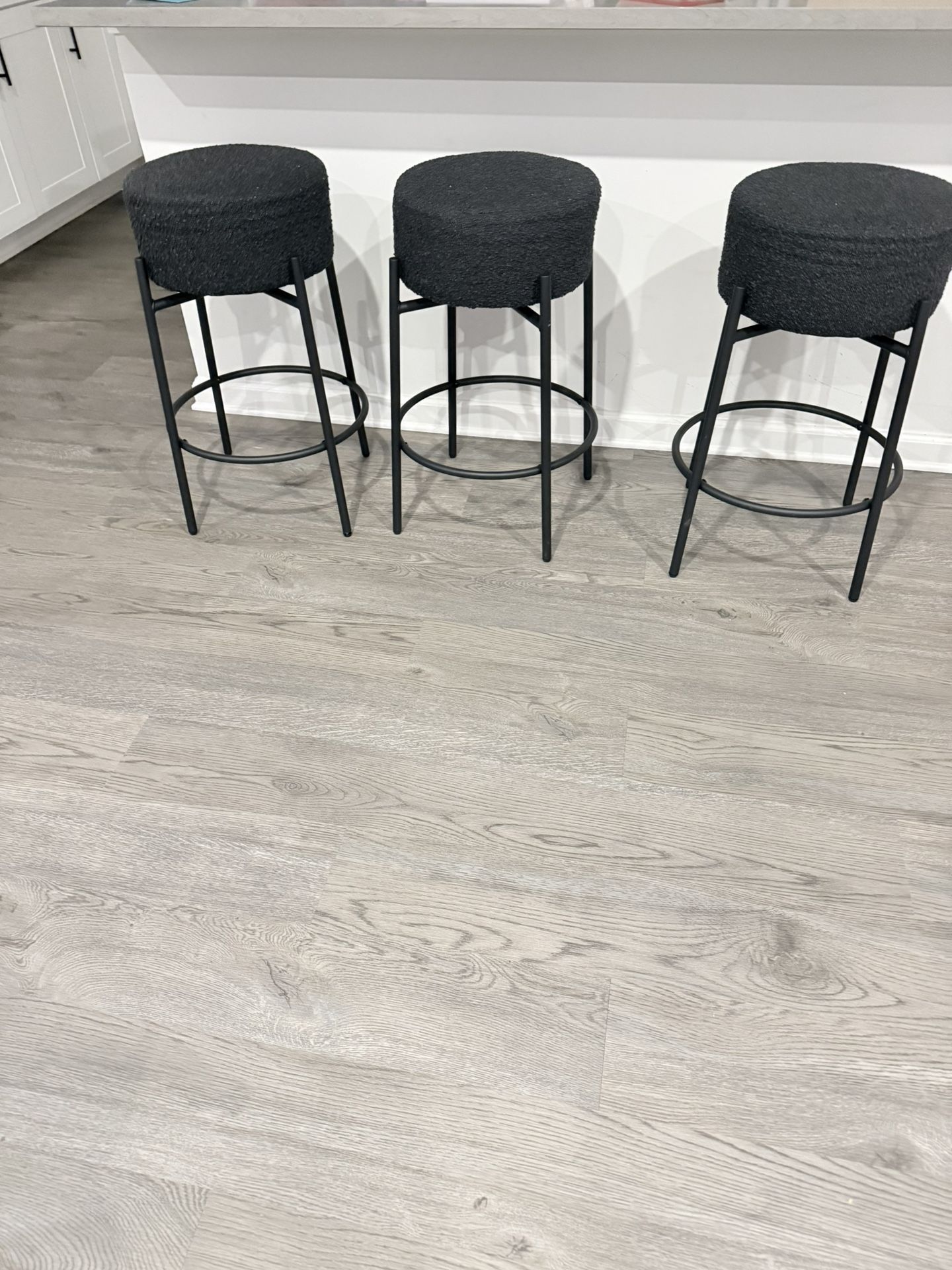3 Counter Stools 