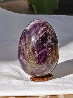 Chevron Amethyst Egg 