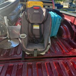 Graco Safety Car Seat For Babies To Toddler 