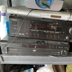 Vintage Stereo Equipment 