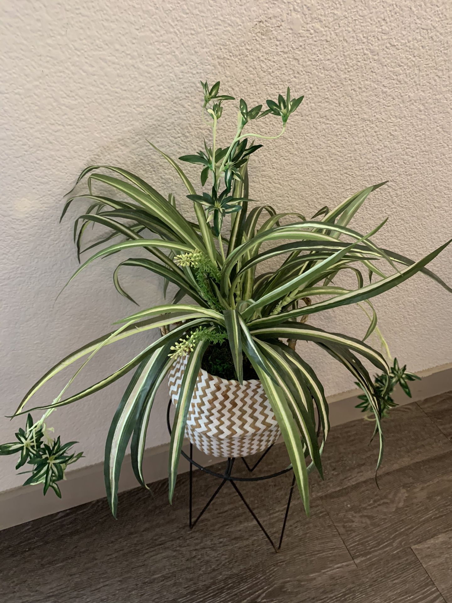 Fake Plant Arrangement