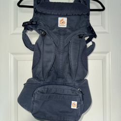 ERGO BABY  functions Like New Navy Infant Carrier