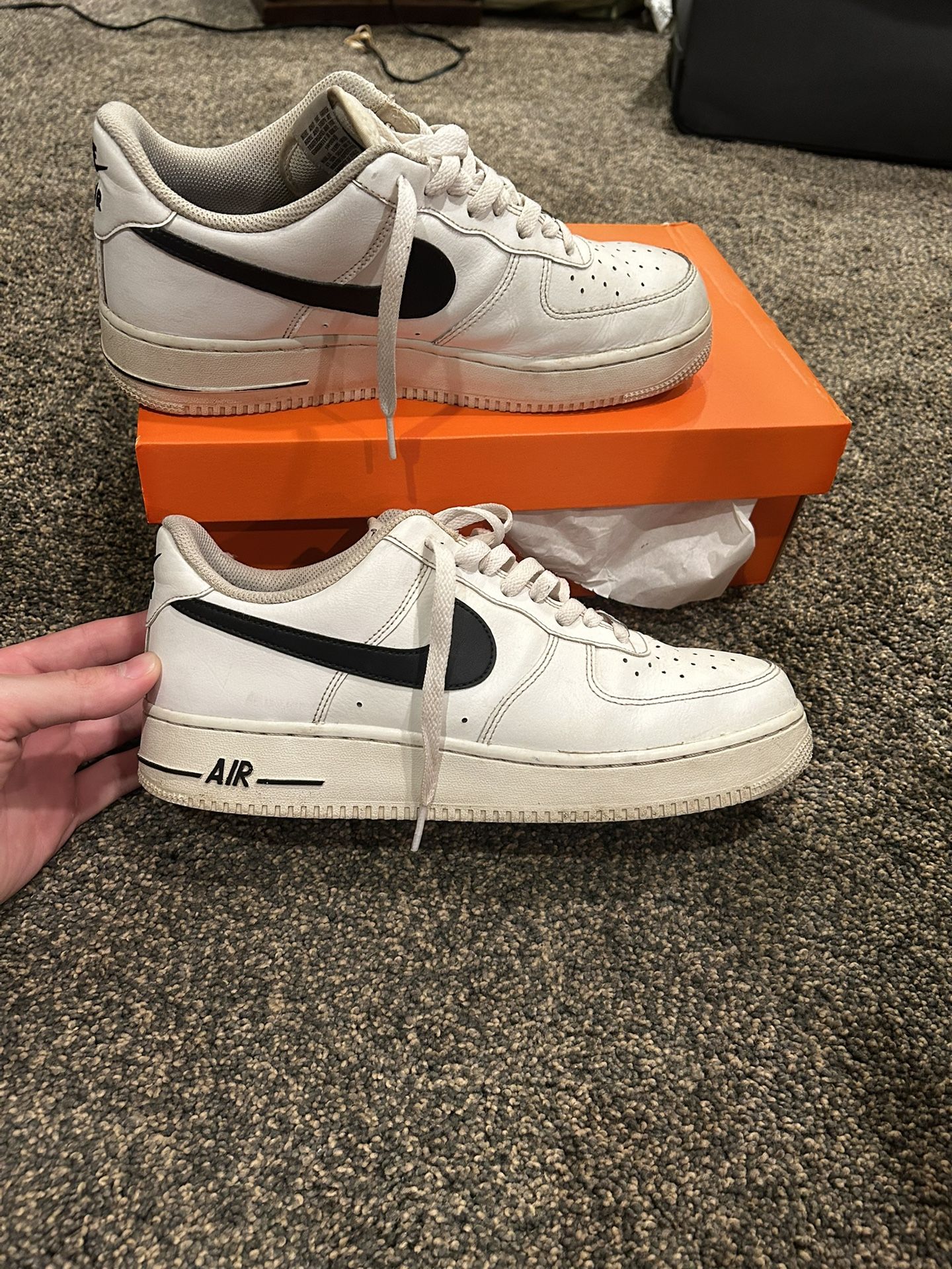 Black/White af1