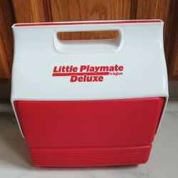 Igloo Little Playmate Red White Small Cooler Push Button Open
