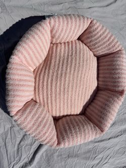 Pink Stripped 21” pet bed / dog bed