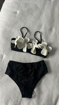 Black & White Floral Two Piece Swimsuit 