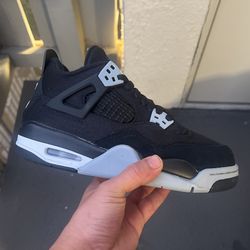 Jordan 4