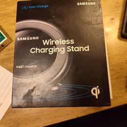 Brand New Samsung Wireless Charger 