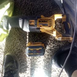 Saw Zaw, DeWalt Saw,Tools