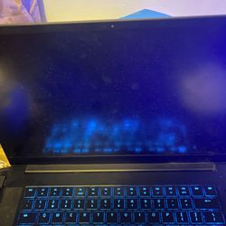 Razer Blade 15 2021: i7-10750H 6Core, RTX 3060, 15.6" FHD 144Hz, 16GB, 512GB SSD