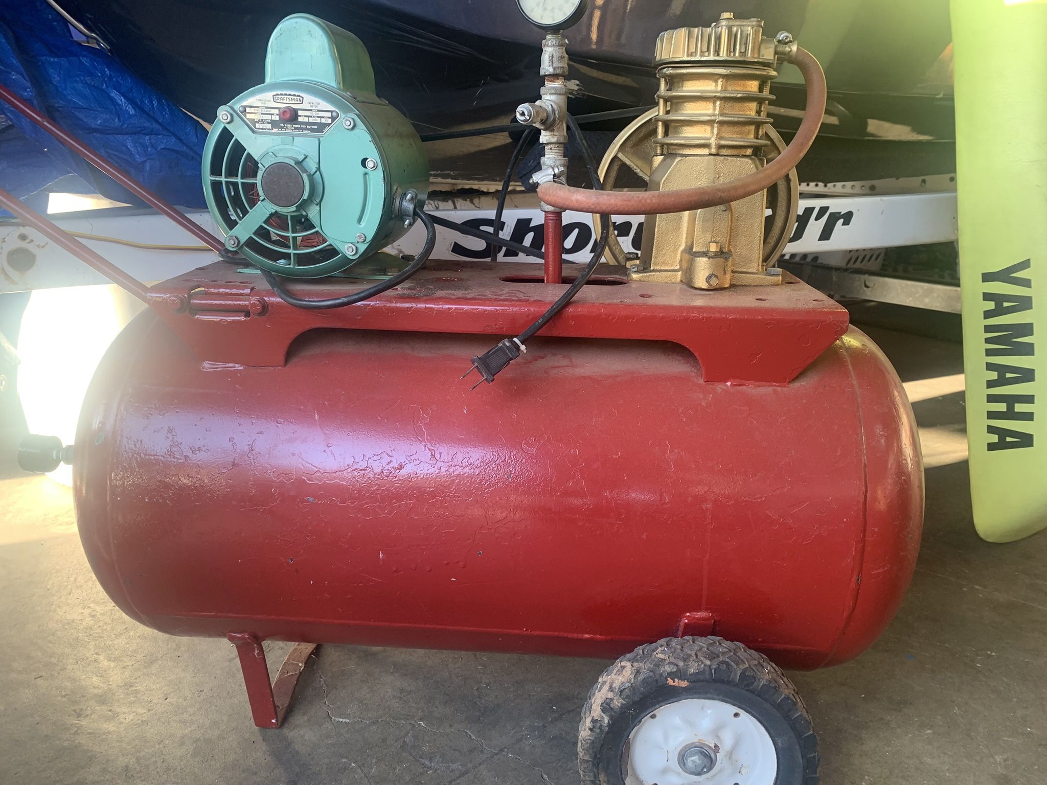 Air compressor