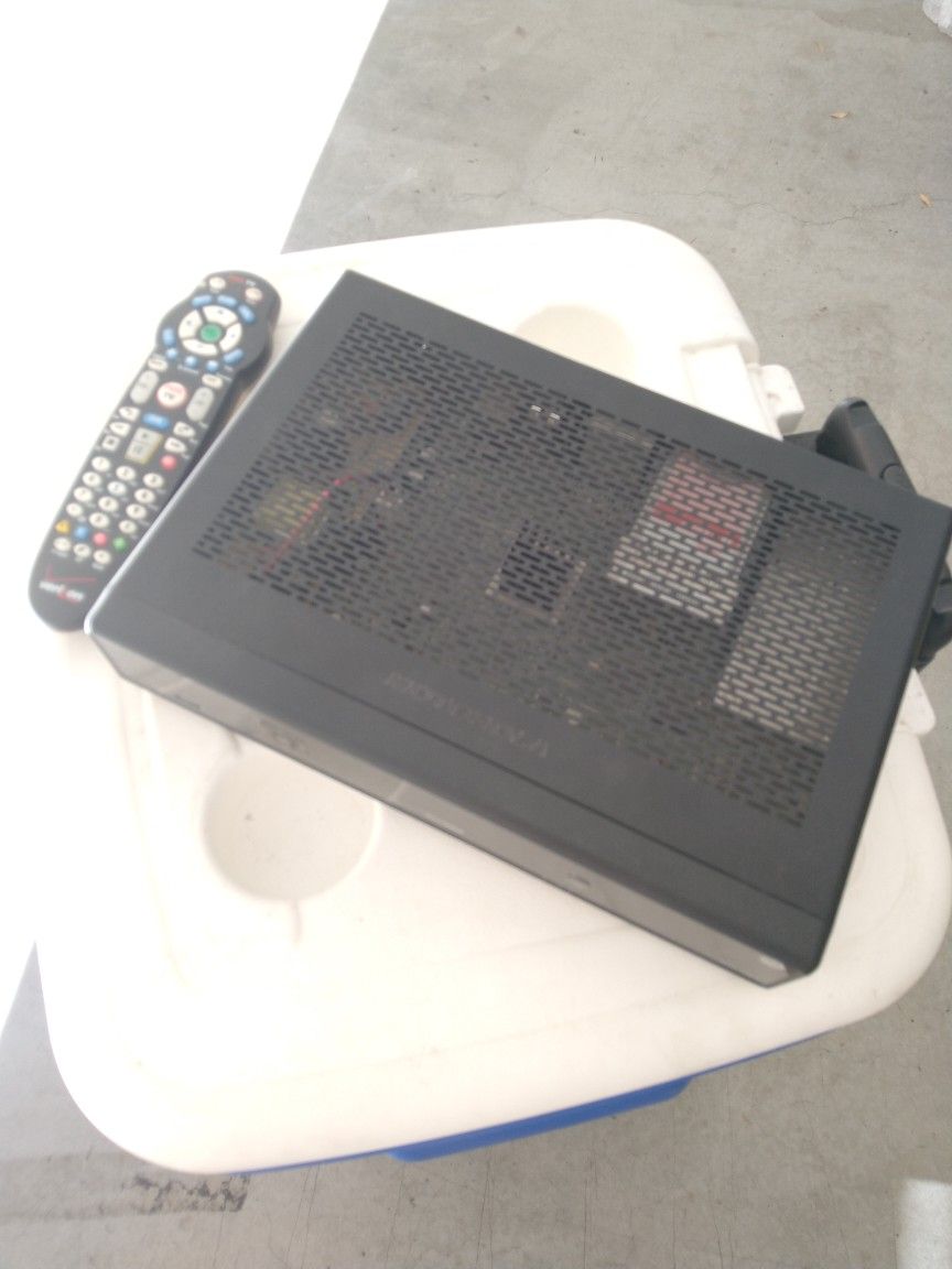 Motorola QIP7100 Receiver Verizon FIOS Cable Box