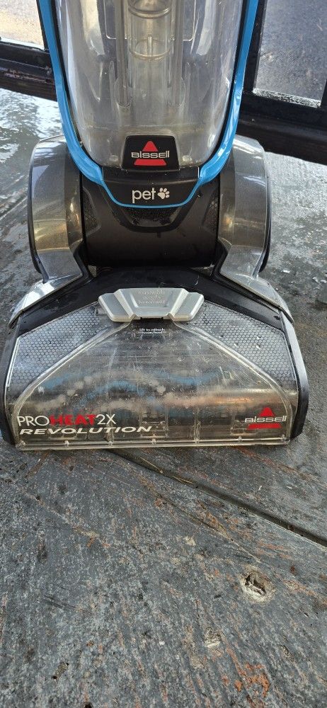 BISSELL ProHeat 2X Revolution Pet Upright Carpet Cleaner