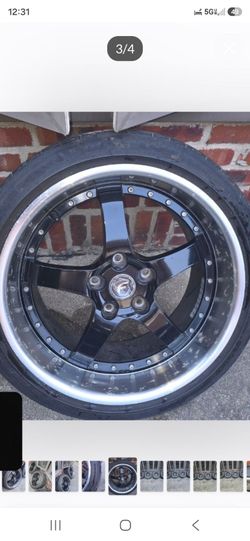 Forgiato 5-Spoke Black Chrome Lip Wheel with Tire