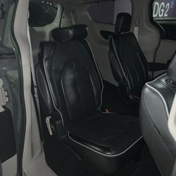 Chrysler Pacifica Limited 