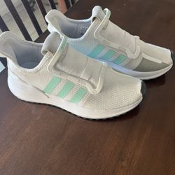 Adidas 7.5