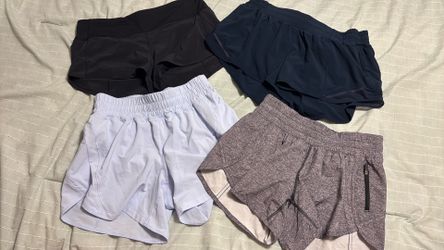 Lululemon shorts lot