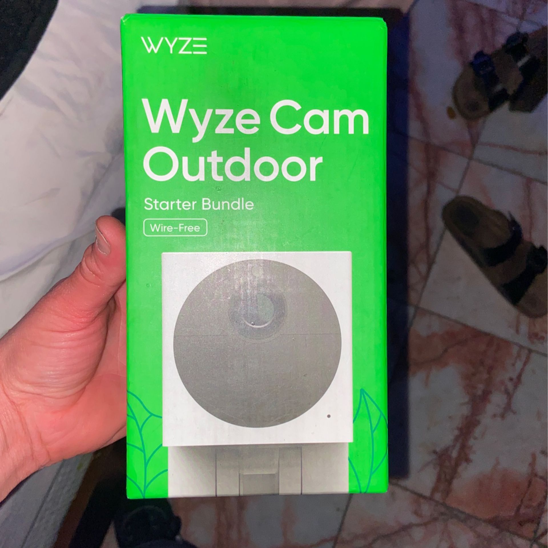 Wyze Cam Outdoor Starter Bundle