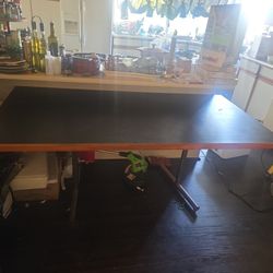 Black Real Wood Dinningroom Table 