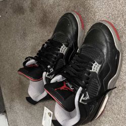 Retro Jordan 4’s