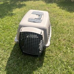 Small Dog Kennel 