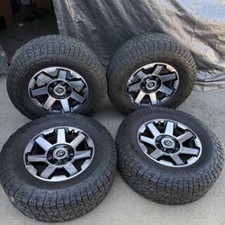 Trd 4runner 17” Wheels