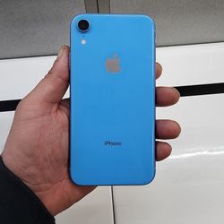 Apple iPhone XR 64GB in Blue (Factory Unlocked/Desbloquiado)