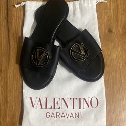Valentino Slides