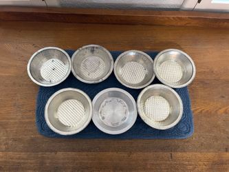 7 Metal 5” Mini Pie Tins