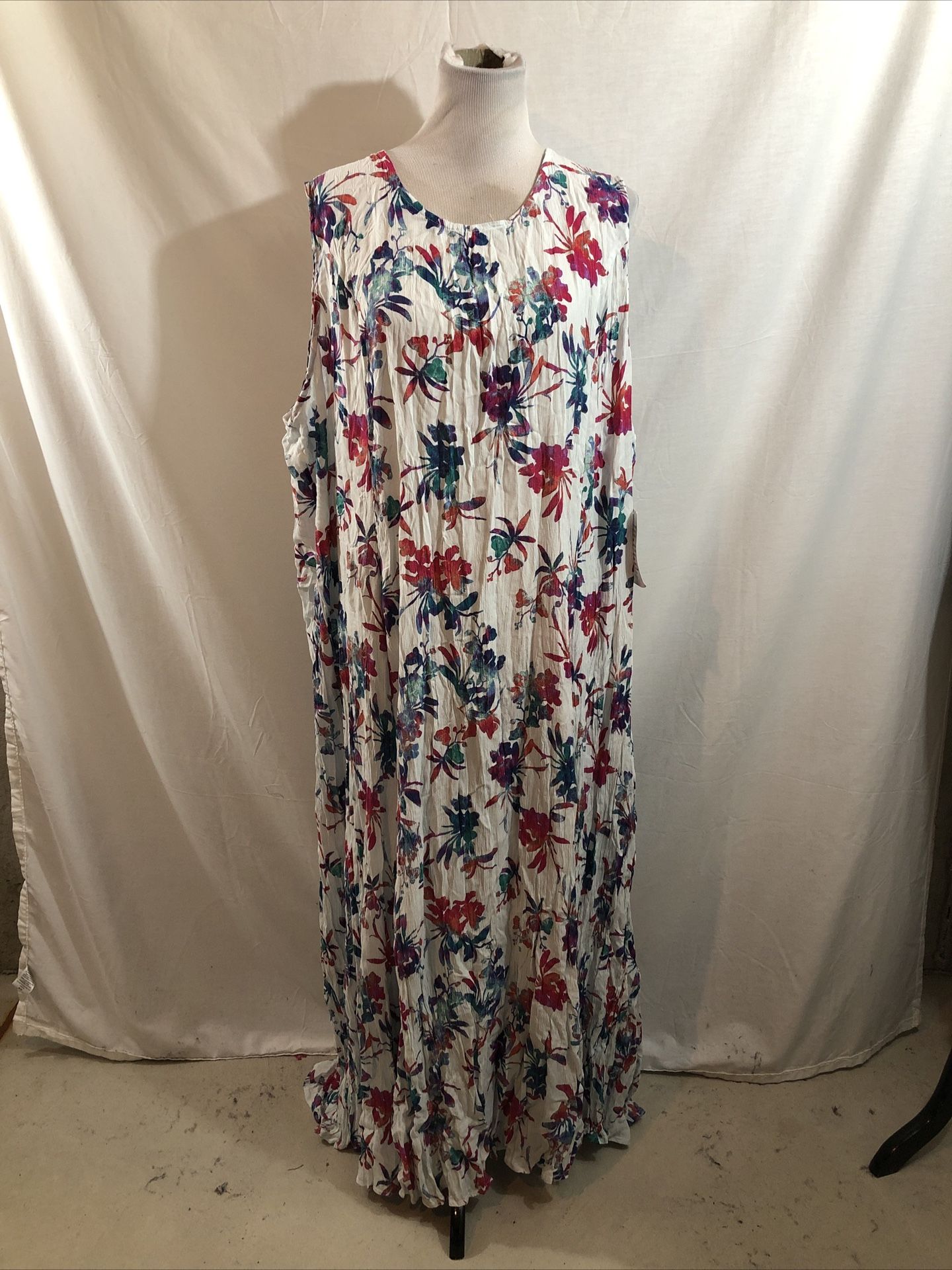 Roaman’s White Floral Sleeveless Dress - Womens 4X, NWT, Bust 25”, Length 57”