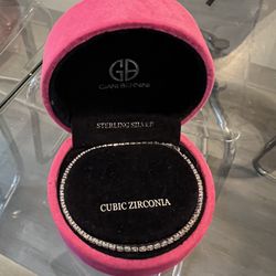 bracelet with led box