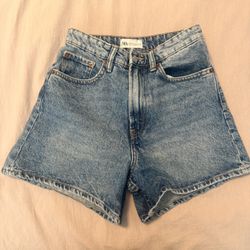 Zara Distressed Shorts Size 2