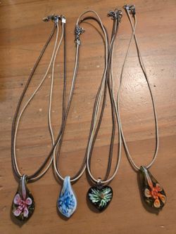 Glass Flowers Necklaces