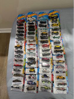 HOT WHEELS