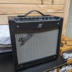 Fender Mustang 1 V2 Guitar Amp