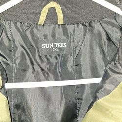 Selling A Sun Tees Coat
