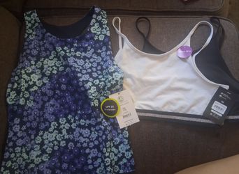 Athletic works girls tank + sports bra bundle