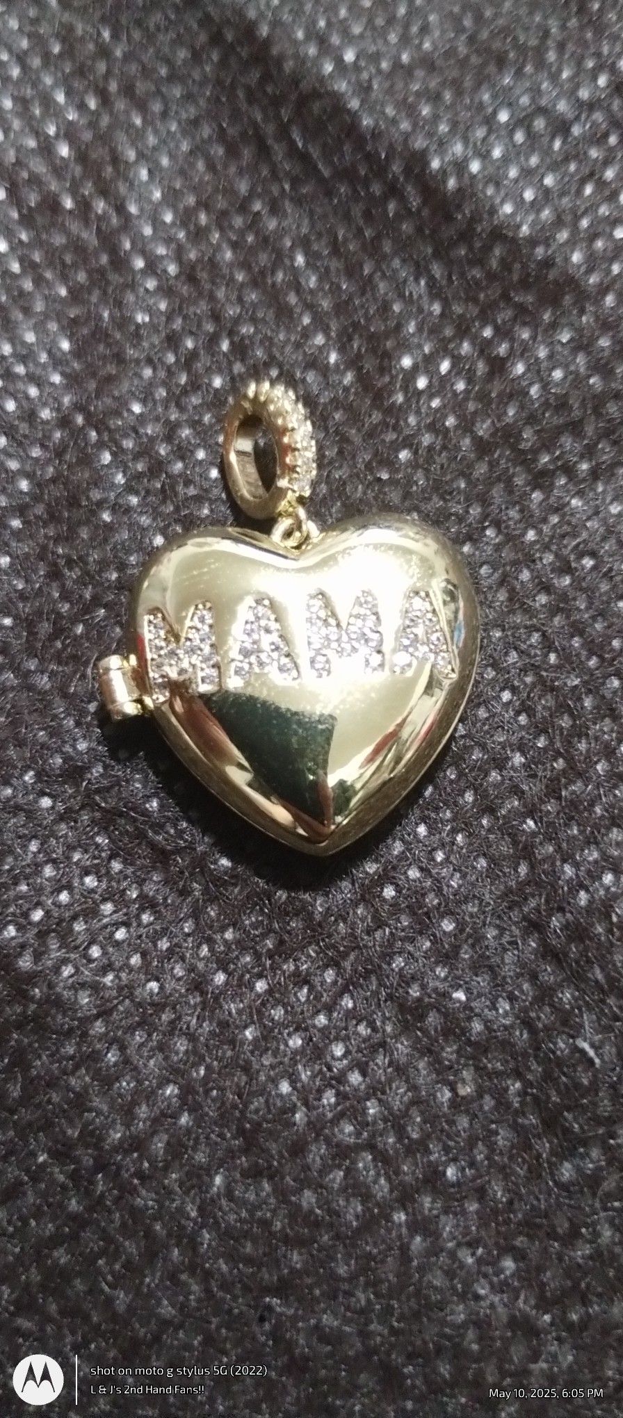 Gold Toned Heart Mama Locket W Cz Diamonds