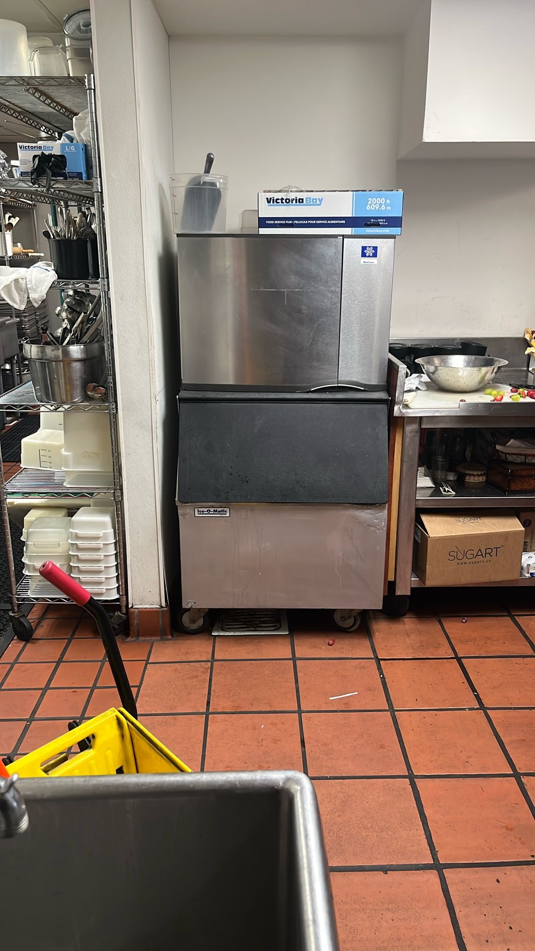 Commercial Ice Maker in Casters